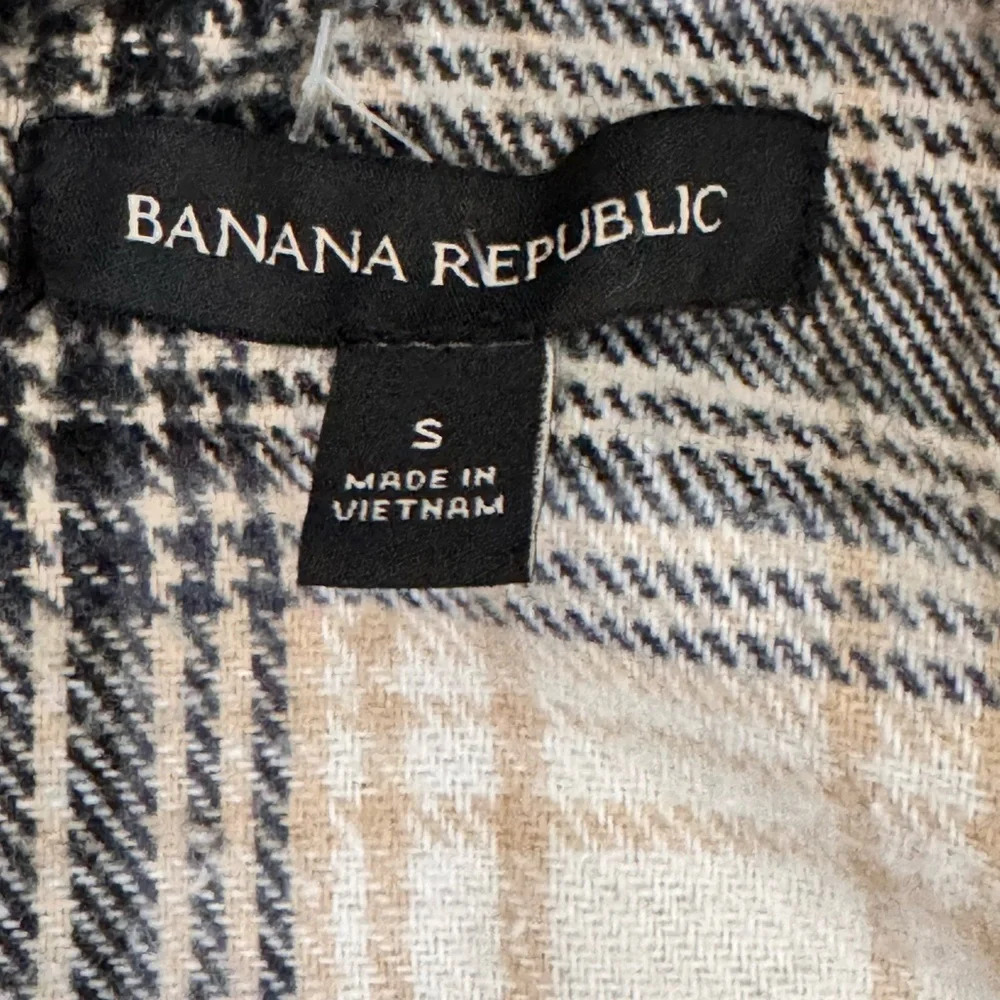 Banana Republic Women Plaid Flannel Shirt Jacket wWith Pockets Button Up SMALL - Picture 8 of 16
